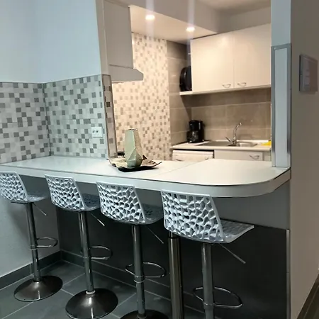 Apartamento Club Paraiso Vacaciones 阿德耶